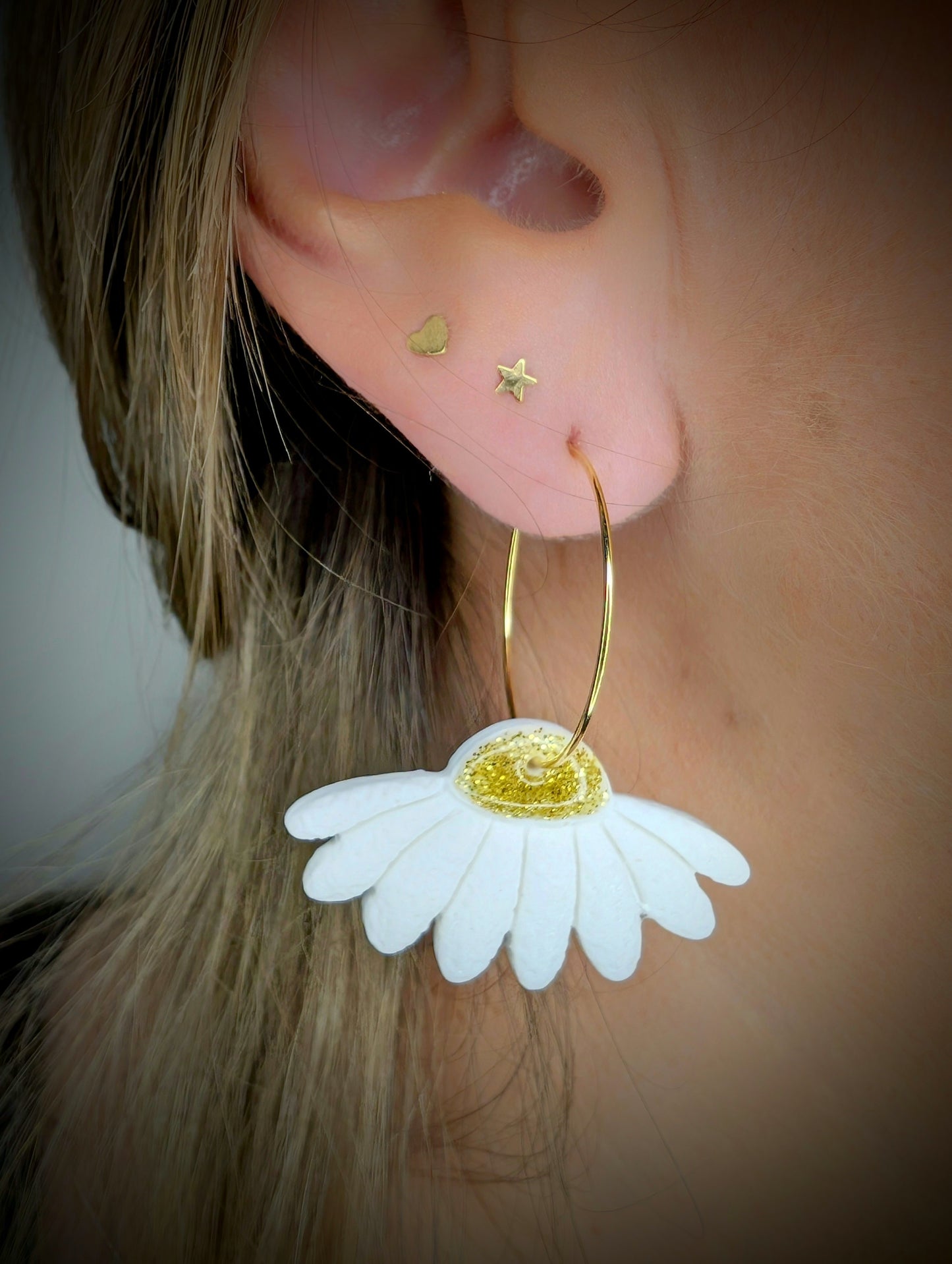 Sparkling daisy