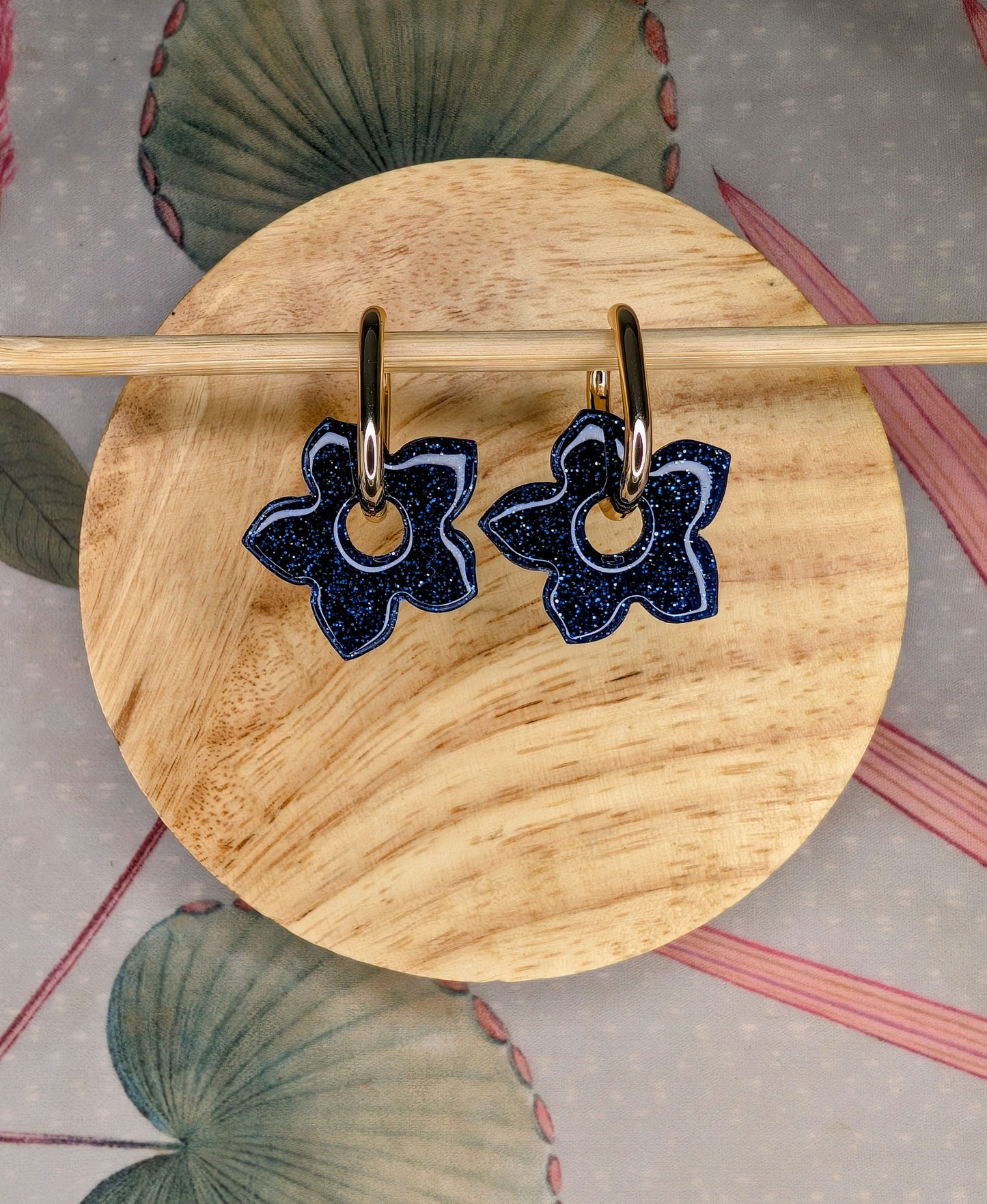 Gardenia shiny n glossy