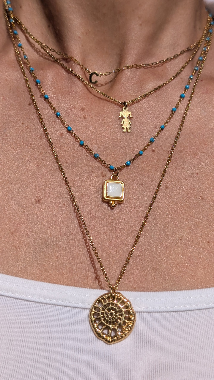 Collier mi-long Lucie (3 pendentifs au choix)