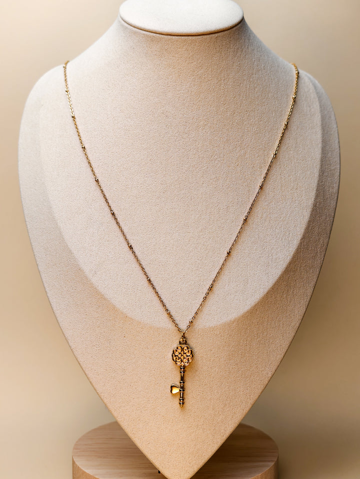 Sautoir Lulu (chaîne et pendentif au choix)