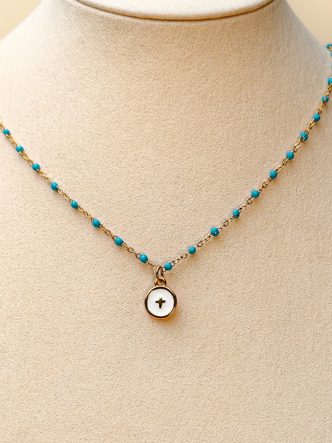 Collier Naomi (pendentif et chaîne au choix)