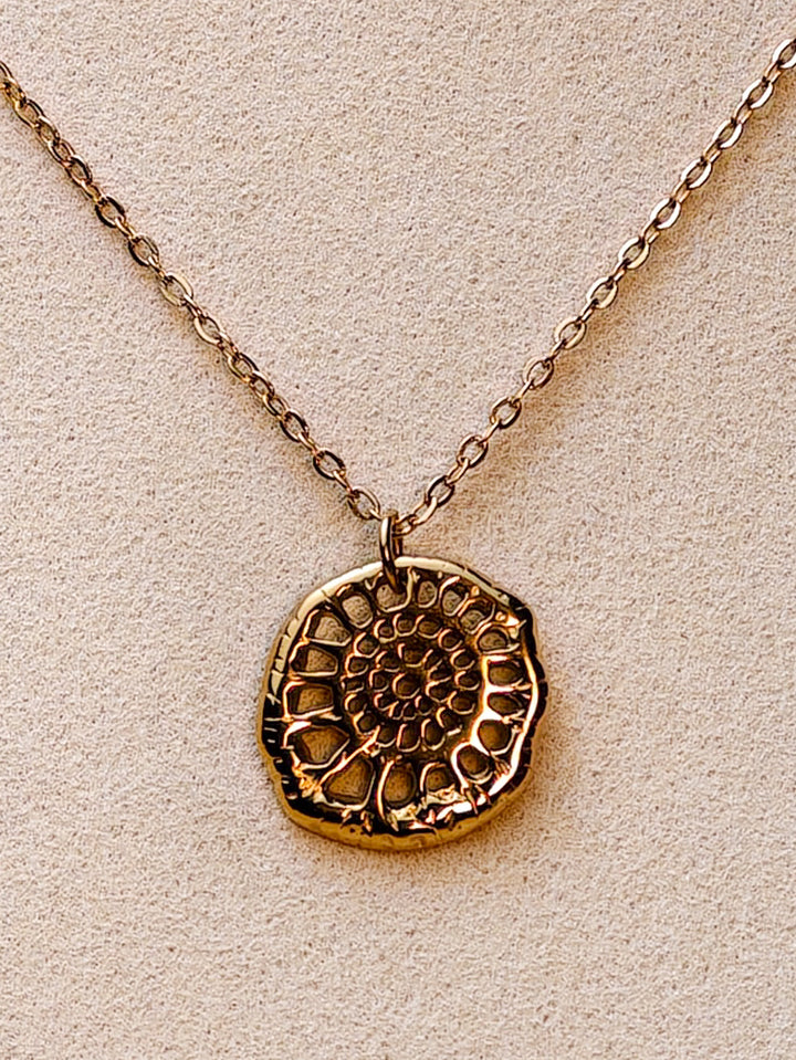 Collier mi-long Lucie (3 pendentifs au choix)
