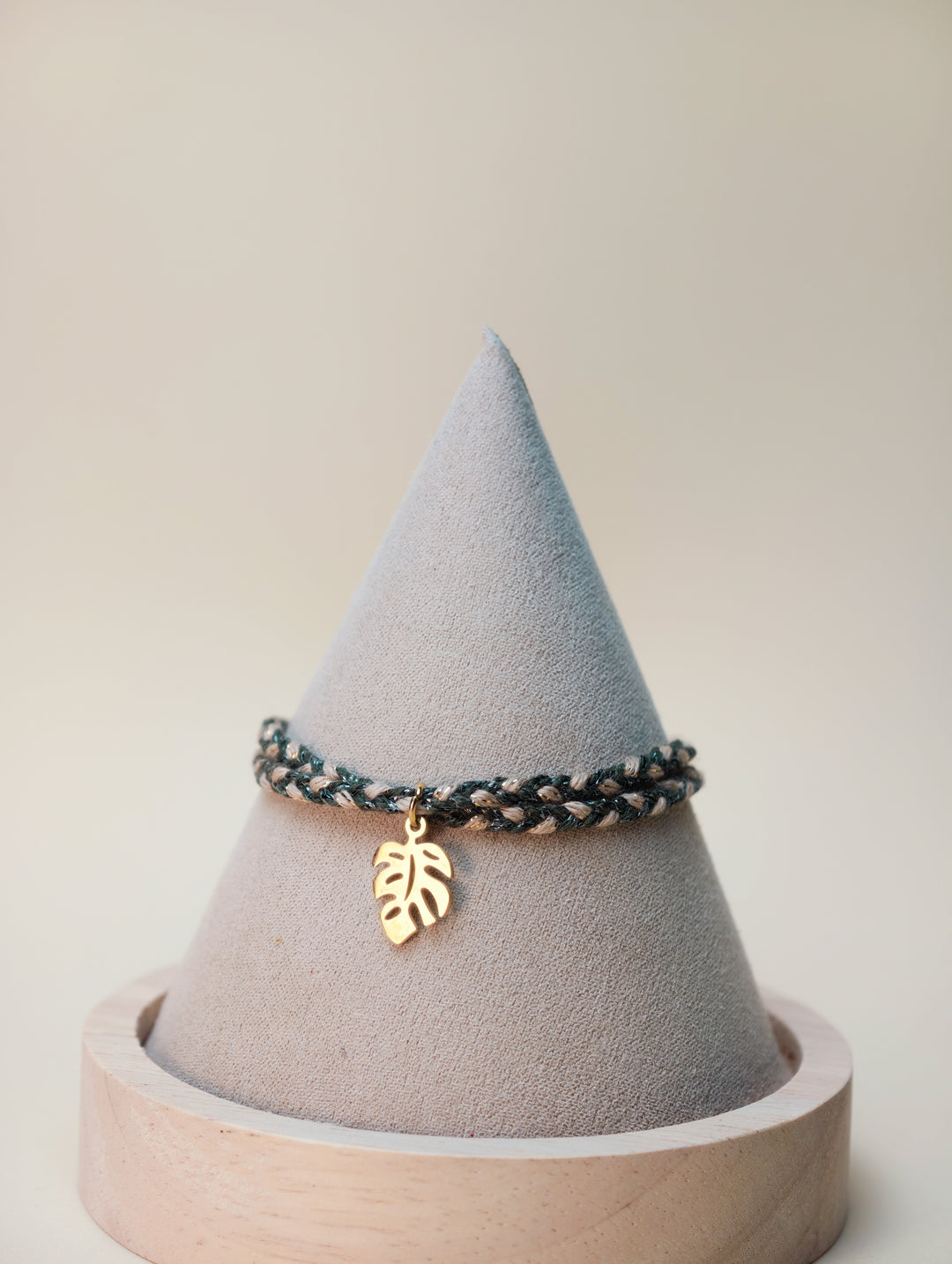 Bracelet Emi (cordon et pendentif au choix)